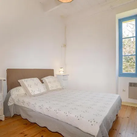 Awesome In Coti-chiavari *